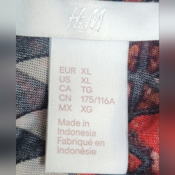 H&M Poncho size XL - Picture 6 of 7